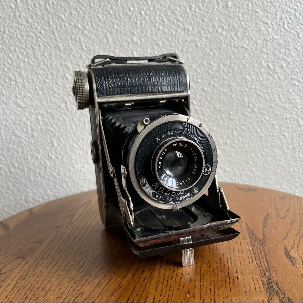 Rulex 1930s folding film camera